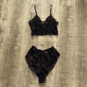 Victorias Secret Black Two Piece Lingerie Set Sz Small